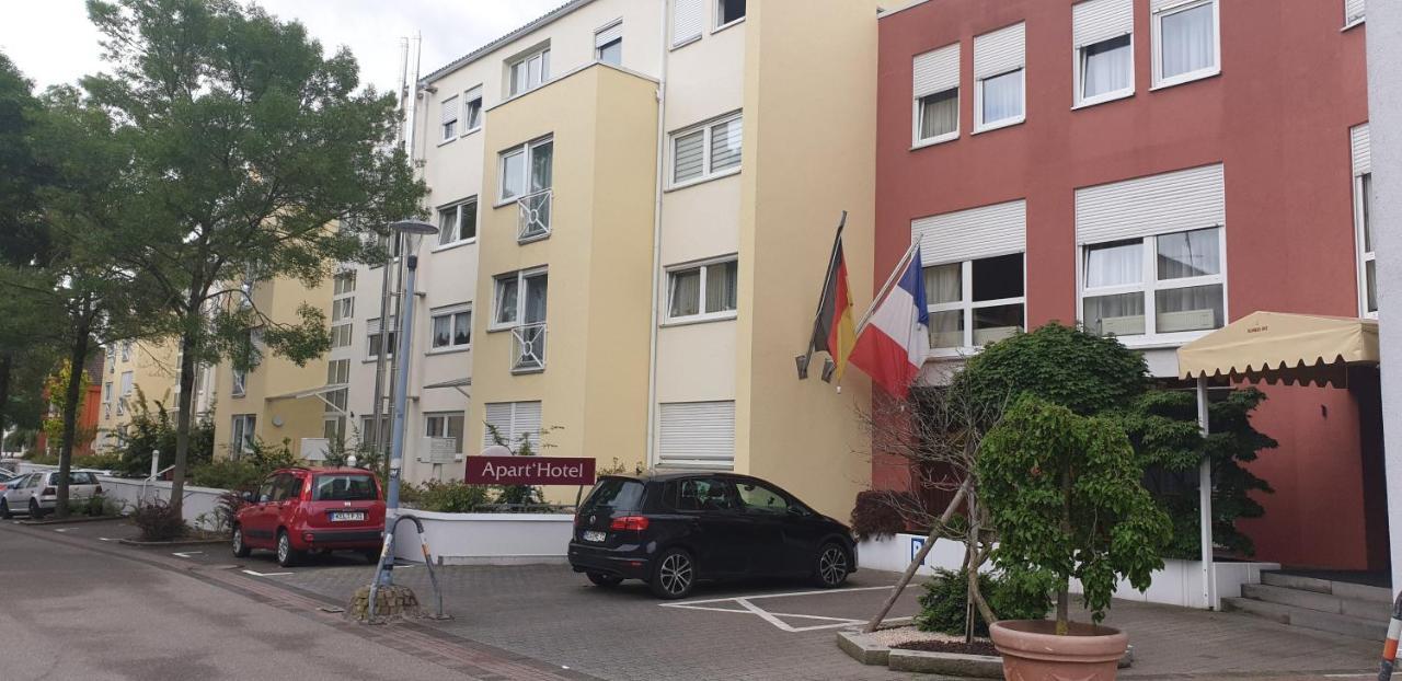 Kehl Center Schoene 2 Zimmer Wohnung Mit Terrasse 60M2 Exterior foto